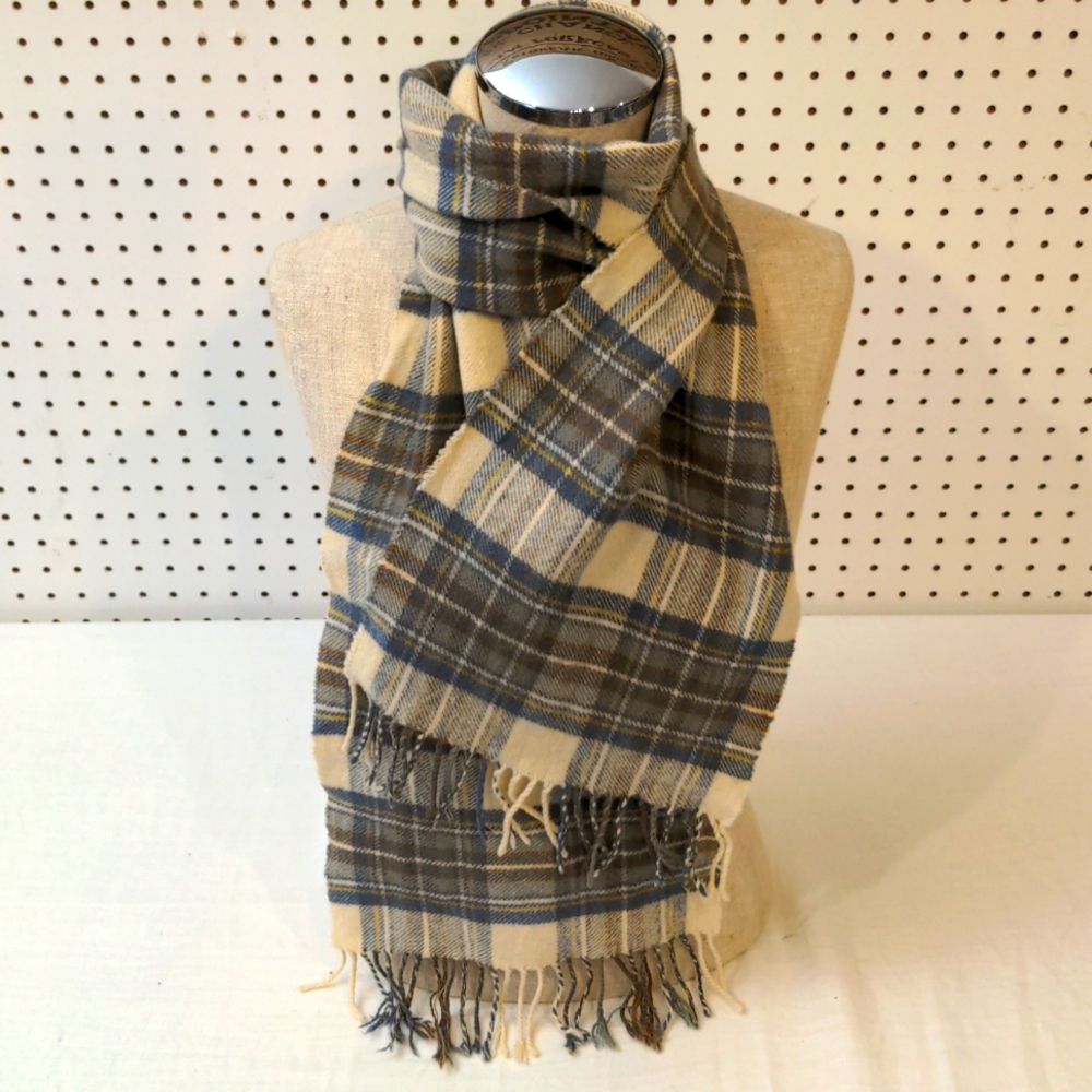 Vtg Royal Speyside Cashmere Scarf